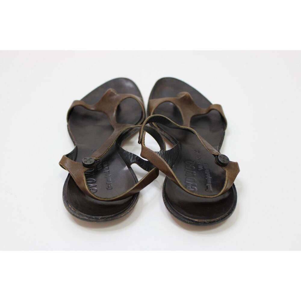 Cydwoq Vintage Leather Flats Slip On Sandals Shoes 36 USA - Picture 4 of 8